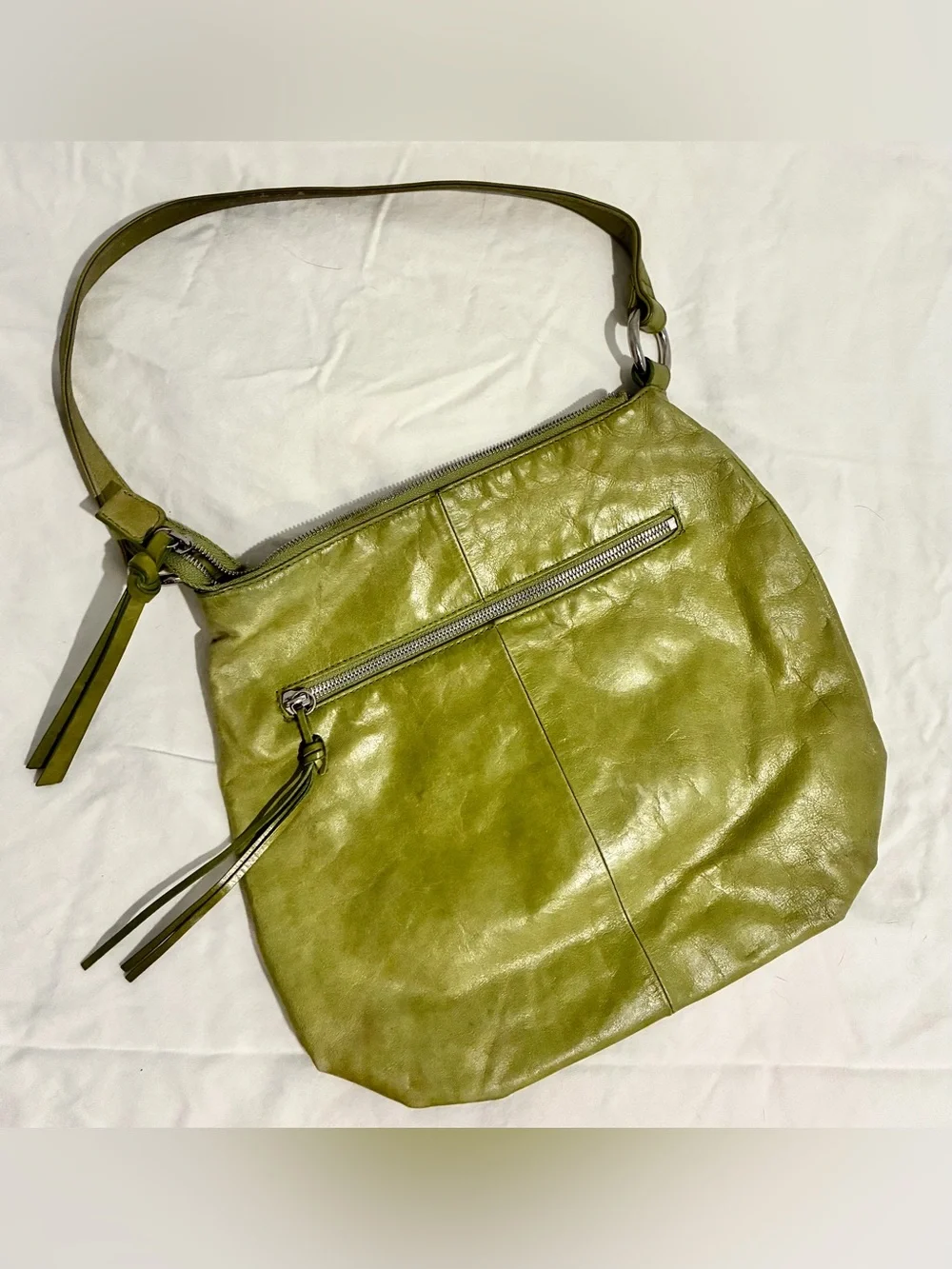 HOBO The Original Lime Green Genuine Leather Shoulder Bag Purse Tassel Zip